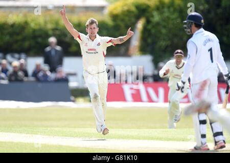 Lancashire's Tom Bailey celebrates taking the wicket of Derbyshire's Billy Godleman (right), during day three of the LV= County Championship, Division Two match at the Southport and Birkdale Sports Club, Southport. Stock Photo