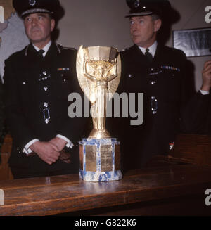 The recovered World Cup trophy at Cannon Row police station, London. The trophy was stolen whilst it was on show in the Westminster Central Hall. The trophy was found by a dog called Pickles under a hedge wrapped in newspaper in it's owner, David Corbett's front garden. Stock Photo