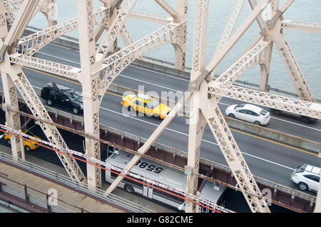 High angle view of vehicles on Queensboro Bridge over East River Stock Photo