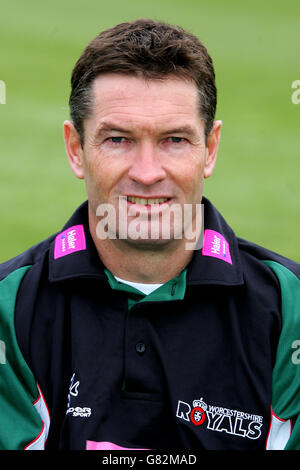 Cricket - Worcestershire County Cricket Club - 2005 Photocall - New Road. Graham Hick, Worcestershire Royals Stock Photo