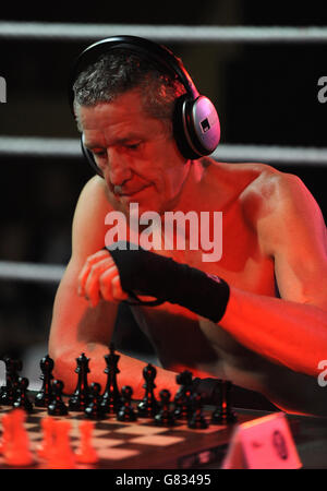 Chessboxing, Terry Marsh vs The Ventriloquist