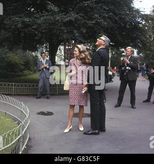 Film - Cary Grant and Dyan Cannon - London. English born actor Cary Grant and his 29 year old wife, former actress Dyan Cannon, in London. Stock Photo