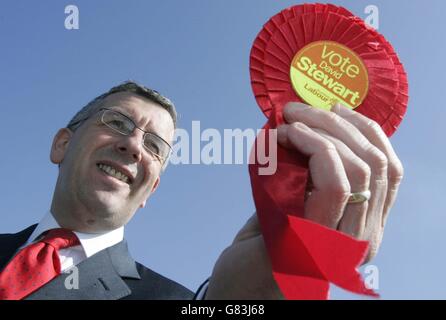 General Election Campaign 2005 - Labour - Tulloch Training centre. David Stewart Labour's candidate for Inverness. Stock Photo