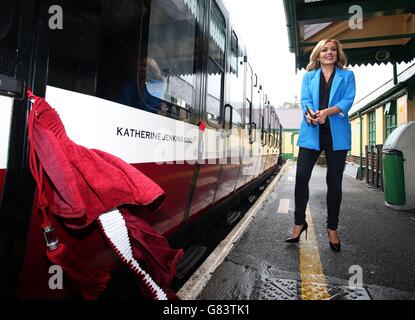 Welsh singer Katherine Jenkins unveils a Snowdon Mountain Railway carriage named after her at Llanberis Station, Gwynedd, north Wales. Stock Photo