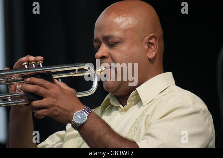 Trumpeter Pete Nater plays with Mitch Frohman & The Bronx Horns, a Mambo Orchestra Stock Photo