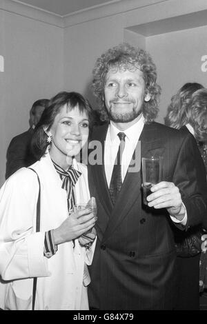 Jan Francis and Paul Nicholas, stars of Just Good Friends, at the Television and Radio Industries Club awards in London. Just Good Friends won the TV Situation Comedy prize. Stock Photo
