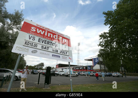 Soccer - Pre-season Friendly - Swindon Town v Everton - The County Ground. A general view of fans arriving to the ground before the pre-season match at the County Ground, Swindon. Stock Photo