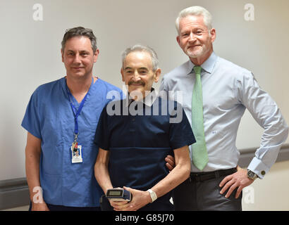 Patient has pioneering heart pump implant Stock Photo