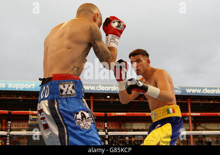 Martin Ward (right) in action against Sergio Blanco during their WBC International Super Feathrweight title contest at The KC Lighstream Stadium, Hull. Stock Photo