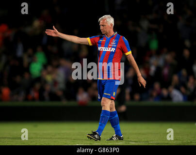 Soccer - Julian Speroni Testimonial - Crystal Palace v Dundee - Selhurst Park. Crystal Palace's Alan Pardew Stock Photo