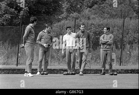 Argentina players playing lawn bowls during a day off in Birmingham. Carmelo Simeone is in the white top. Stock Photo