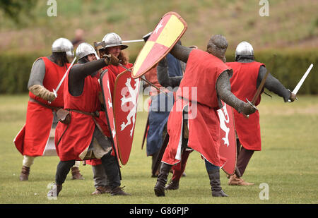 Re-enactors play out the Battle of Evesham at Abbey Park in Evesham. Stock Photo