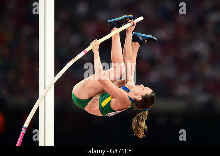 Brazil's Fabiana Murer competes in the Women's Pole Vault final during day five of the IAAF World Championships at the Beijing National Stadium, China. Stock Photo