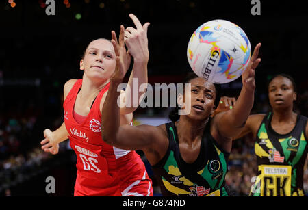 England's Joanne Harten and Jamaica's Stacian Facey compete for the ball during the 2015 Netball World Cup, Pool B match at the Allphones Arena, Sydney. Stock Photo