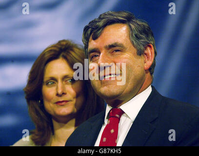 Chancellor Gordon Brown and his wife Sarah after he was declared as the MP for the newly-created constituency of Kirkcaldy and Cowdenbeath. Stock Photo