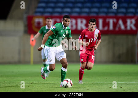 Republic of Ireland's Cyrus Christie in action during the UEFA European Championship Qualifying match at the Estadio Algarve, Faro. Picture date: Friday September 4, 2015. See PA story SOCCER Gibraltar. Photo credit should read: Adam Davy/PA Wire. Stock Photo