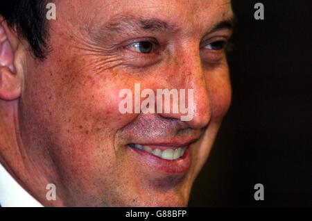 Soccer - UEFA Champions League - Final - AC Milan v Liverpool - Liverpool Press Day - Anfield. Liverpool's coach Rafael Benitez during the press conference Stock Photo