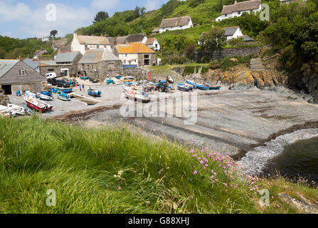 Fishing boats on beach, Cadgwith, Lizard peninsula, Cornwall, England, UK Stock Photo