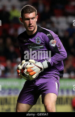 Soccer - Sky Bet Championship - Charlton Athletic v Huddersfield Town - The Valley Stock Photo