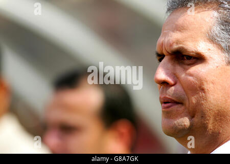 Soccer - International Friendly - Colombia v England - Giants Stadium. Rueda Reinaldo, Colombia coach Stock Photo