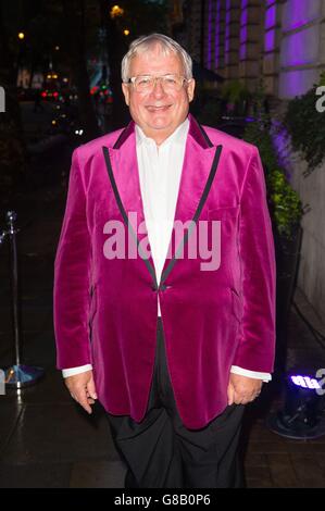 Christopher Biggins attending the Specsavers' Spectacle Wearer of the Year Awards at 8 Northumberland Avenue, London. Stock Photo