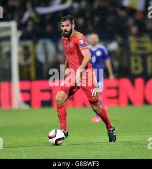 Wales' Joe Ledley during the European Championship Qualifying match at the Stadion Bilino Polje, Zeica, Bosnia. PRESS ASSOCIATION Photo. Picture date: Saturday October 10, 2015. See PA story SOCCER Bosnia Herzegovina. Photo credit should read: Adam Davy/PA Wire. Stock Photo