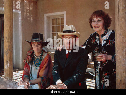 Priest Of Love, Großbritannien 1981, Regie: Christopher Miles, Darsteller: (v. l.) Janet Suzman, Ian McKellen, Ava Gardner Stock Photo