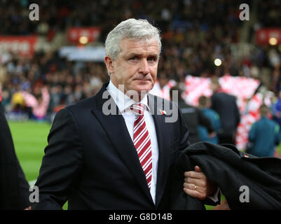 Soccer - Barclays Premier League - Stoke City v Chelsea - Britannia Stadium. Stoke City manager Mark Hughes Stock Photo