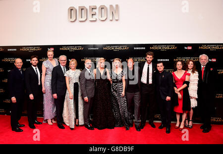 (left to right) Jon Kilik, Sam Claflin, Gwendoline Christie, Francis Lawrence, Elizabeth Banks, Stanley Tucci, Jennifer Lawrence, Natalie Dormer, Woody Harrelson, Liam Hemsworth, Josh Hutcherson Nina Jacobson, Julianne Moore and Donald Sutherland attending the UK Premiere of The Hunger Games: Mockingjay, Part 2 at the ODEON Leicester Square, London. PRESS ASSOCIATION Photo. See PA story SHOWBIZ HungerGames. Picture date: Thursday November 5, 2015. Photo credit should read: Ian West/PA Wire Stock Photo