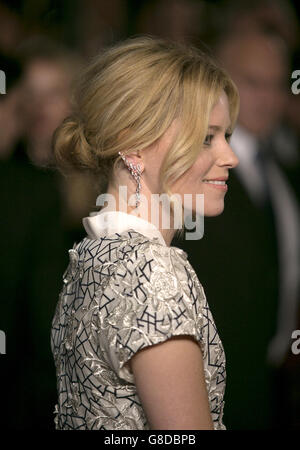 Elizabeth Banks at The Hunger Games Premiere at the Nokia Theatre in ...