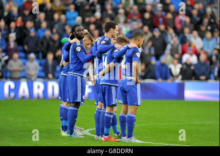 Cardiff, UK. 06th Nov, 2021. Cardiff City Players observe a minute