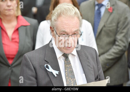 The grandfather of murdered schoolgirl Becky Watts, John Galsworthy, issues a statement to outside Bristol Crown Court, at the close of the murder trial, after her stepbrother Nathan Matthews, 28, was found guilty of murdering her during a sexually-motivated kidnap and his girlfriend Shauna Hoare was cleared of her murder but found guilty of manslaughter. Stock Photo