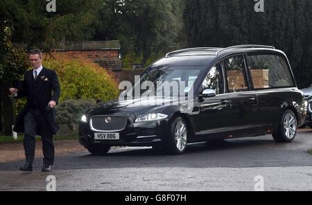 Michael Meacher funeral Stock Photo