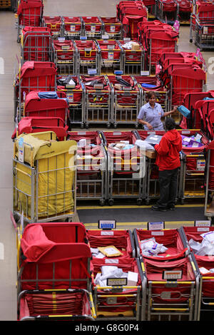 Royal Mail's South Midlands Mail Centre Stock Photo