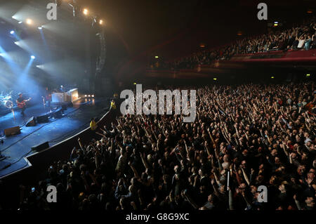 Noel Gallagher's High Flying Birds performing live at the Radio X Road Trip Show held at the O2 Apollo in Manchester. PRESS ASSOCIATION Photo. Picture date: Wednesday December 2, 2015. Photo credit should read: Martin Rickett/PA Wire Stock Photo