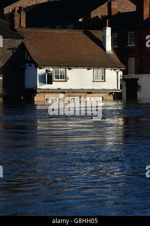 The Kings Arms pub is flooded in York, after the River Foss and Ouse burst their banks. Stock Photo