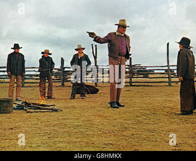 The Cowboys, aka: Die Cowboys, USA 1972, Regie: Mark Rydell, Darsteller: John Wayne, Clay O'Brien (rechts) Stock Photo