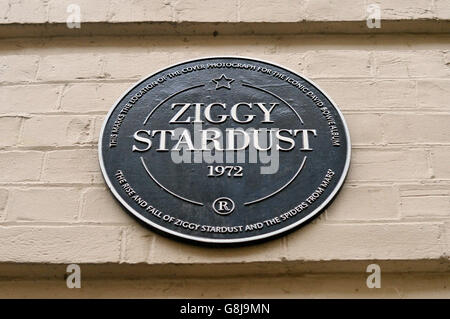 A commemorative plaque to David Bowie's iconic creation, Ziggy Stardust, in Heddon Street, London, marking the 40th anniversary of the album, The Rise and Fall of Ziggy Stardust and The Spiders from Mars, after the rock star died following an 18-month battle with cancer. Stock Photo