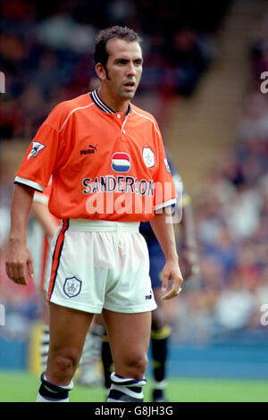 Soccer - FA Carling Premiership - Wimbledon v Sheffield Wednesday. Paolo Di Canio, Sheffield Wednesday Stock Photo