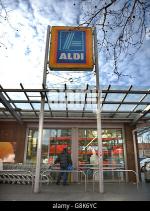 General view of an Aldi store on the Old Kent Road in London. Stock Photo