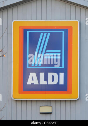 General view of an Aldi store on the Old Kent Road in London. Stock Photo