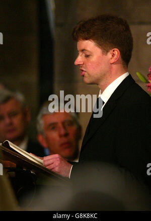 Chris Cook gives a reading during the funeral of Foreign Secretary Robin Cook. Mr Cook, 59, died on Saturday while on a walking holiday with his wife Gaynor in northern Scotland. Stock Photo