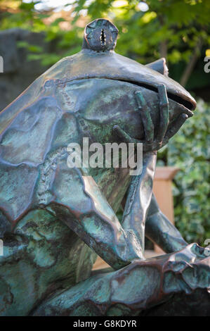 Thinking frog sculpture at Atlanta Botanical Garden within Piedmont Park in Atlanta, Georgia. (USA) Stock Photo