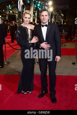 Sunrise Coigney and Mark Ruffalo attending the EE British Academy Film Awards at the Royal Opera House, Bow Street, London. PRESS ASSOCIATION Photo. Picture date: Sunday February 14, 2016. See PA Story SHOWBIZ Baftas. Photo credit should read: Ian West/PA Wire Stock Photo