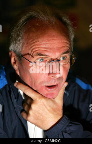 England head coach Sven Goran Eriksson talks to the media during a press conference in Cardiff, Friday September 2, 2005. England play Wales in a World Cup qualifier at Millennium Stadium tomorrow. PRESS ASSOCIATION Photo. Photo credit should read: Nick Potts/PA. Stock Photo