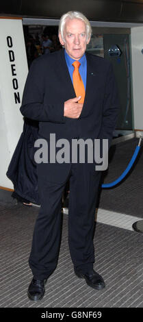 DONALD SUTHERLAND, PRIDE and PREJUDICE, 2005 Stock Photo - Alamy