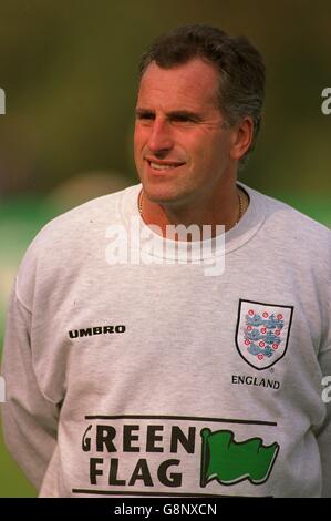 England Training - Bisham Abbey. Ray Parlour during England training ...