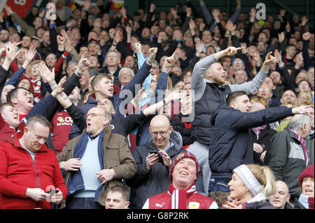 Huddersfield Town v Burnley - Sky Bet Championship - John Smith's Stadium. Burnley fans in the stands during the game. Stock Photo