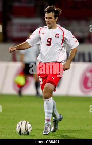 Soccer - FIFA World Cup 2006 Qualifier - Group Six - Poland v Wales - Wojska Polskiego Stadium. Maciej Zurawski, Poland Stock Photo