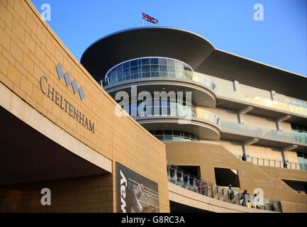A general view of the Horsewalk Bridge and Princess Royal Stand during Ladies Day at the 2016 Cheltenham Festival at Cheltenham Racecourse. Stock Photo